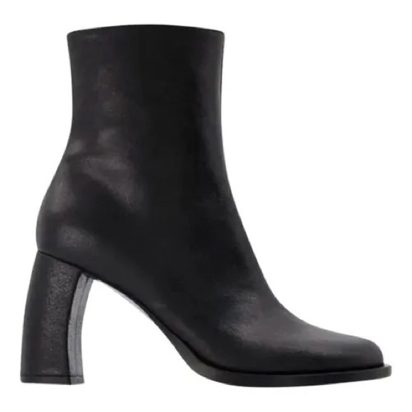 Ann Demeulemeester Shoes - ANN DEMEULEMEESTER boots Lisa leather curved heeled ankle boots